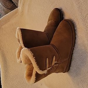 Bearpaw boots